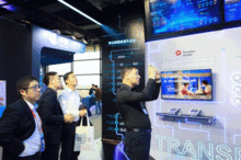 多款智慧物流產(chǎn)品亮相世界互聯(lián)網(wǎng)大會(huì) 傳化智聯(lián)推進(jìn)中國(guó)企業(yè)智能服務(wù)